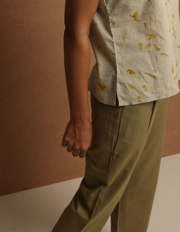 Reepeat - Olive green ankle-length trouser