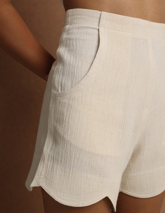 Antara - Tulip hemmed shorts