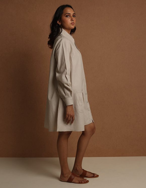 Reepeat - Burnt grey Cotton hemp accentuated collared flare shirt