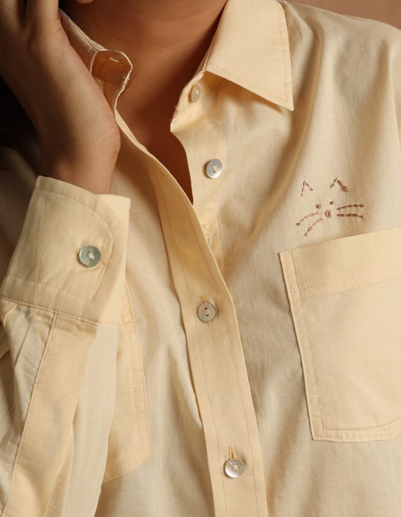Reepeat - Cotton buttercup collared full-sleeve shirt