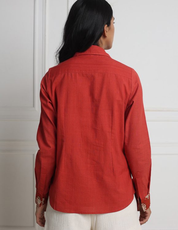 Reepeat - Madder red V-neck collared full sleeve shirt